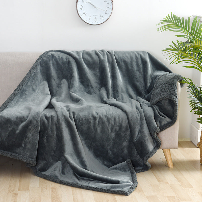 Waterproof flannel pet blanket
