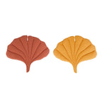 PawLab leaf-shape pet blanket