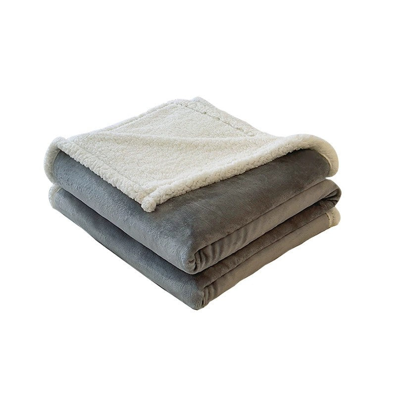 Double-layer lamb fleece waterproof pet throw